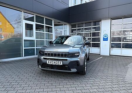 Jeep Avenger 1.2 DCT6 e-Hybrid Altitude
