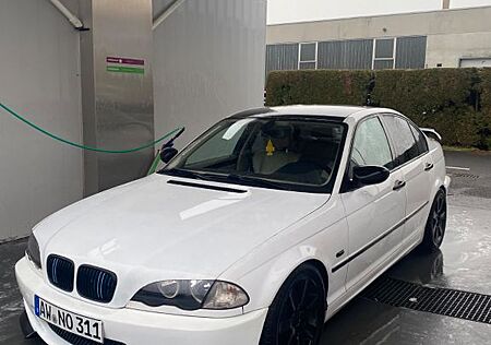 BMW 320i E46 TÜV neu 150ps