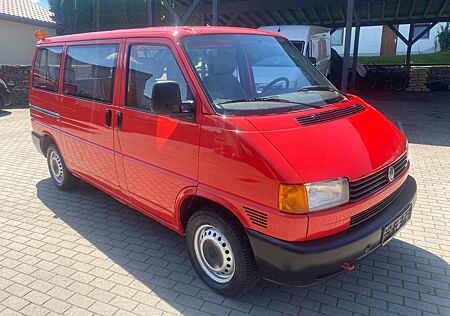 VW T4 Kombi Volkswagen 2.5TDI 9Sitzer Sehr guter Zustand AHK