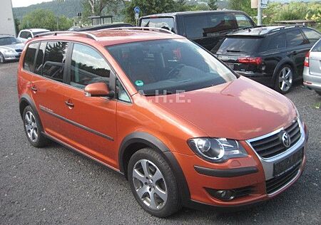 VW Touran Volkswagen Cross2.0 TDI 125kW DPF*KLIMAAUT*NAVI*SH*
