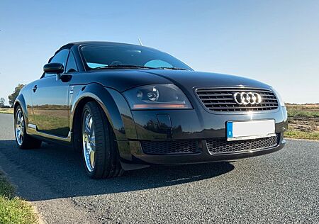 Audi TT Roadster 1.8T Top Zustand zzgl. Orig. Felgen