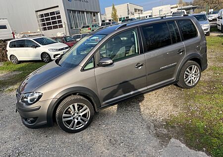 VW Touran Volkswagen 1.4 TSI CrossTouran, DSG, 7 Sitzer