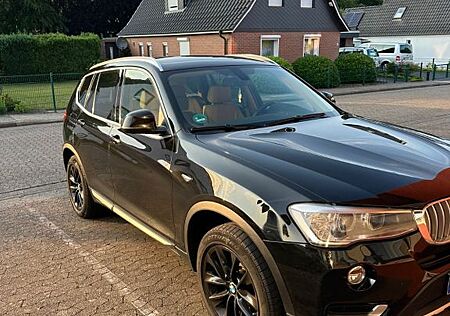 BMW X3 xDrive20d Navi *Kamera*Leder*AHK