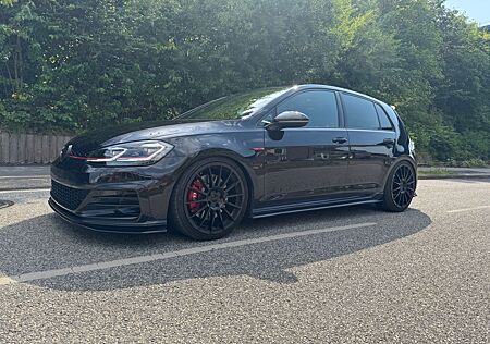 VW Golf Volkswagen 2.0 TSI 213kW OPF DSG GTI TCR GTI TCR