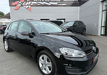 VW Golf Volkswagen VII Lim. Comfortline BMT