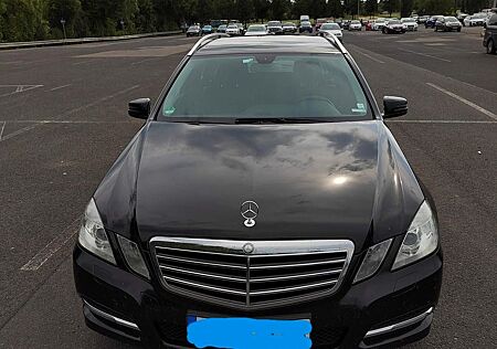 Mercedes-Benz E 220 CDI T BlueEFFICIENCY AVANTGARDE
