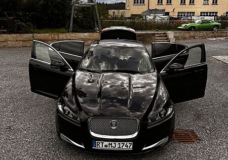 Jaguar XF 2.2 L Diesel -