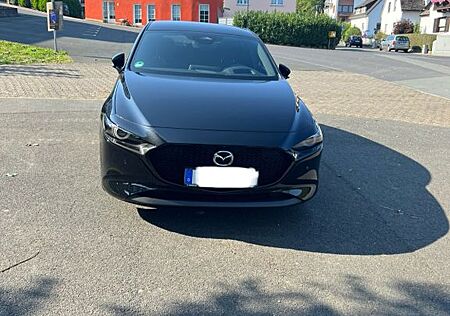 Mazda 3 2.0 e-SKY. X 186 M Hybrid Drive Excl.-L. E...