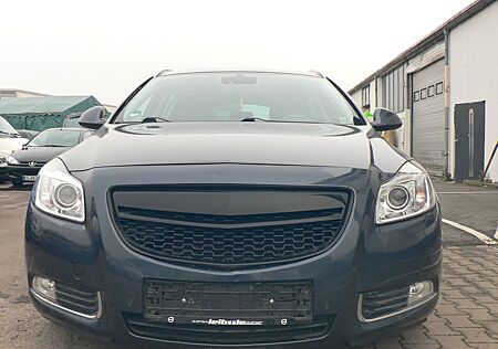 Opel Insignia A Sports Tourer Sport 4x4