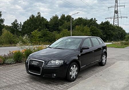 Audi A3 1.6 Ambiente Sportback Schrägheck