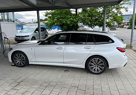 BMW 340 M340i xDrive Touring Auto -
