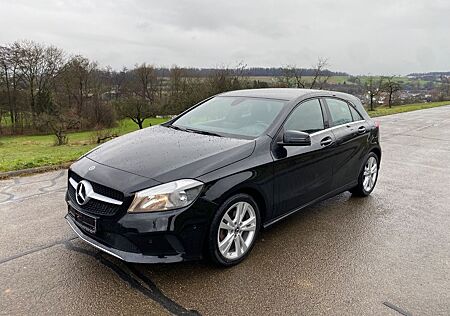 Mercedes-Benz A 180 BlueEff/URBAN/NAVI/PDC/17ZOLL/LEDER
