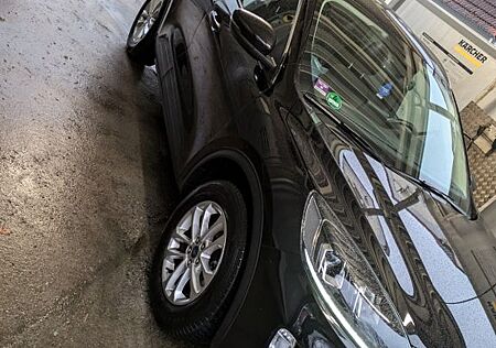 Ford Kuga 2.5 Duratec PHEV Titanium CVT Titanium