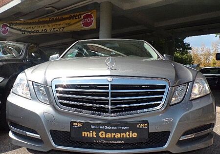 Mercedes-Benz E 200 Lim.CGI BlueEfficiency Avantg. Navi Leder