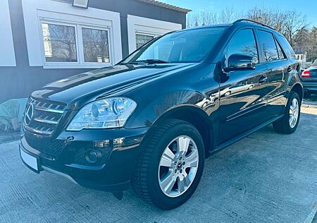 Mercedes-Benz ML 300 CDI 4MATIC BlueEFFICIENCY -