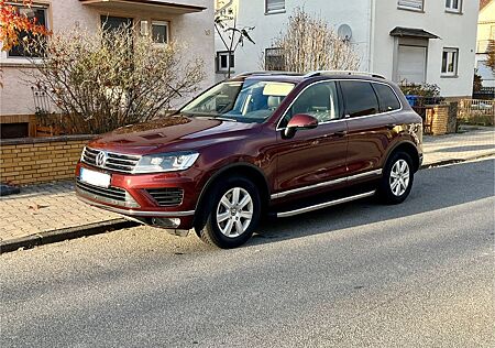 VW Touareg Volkswagen 3.0 V6 TDI SCR Tiptronic BMT BlueMot...