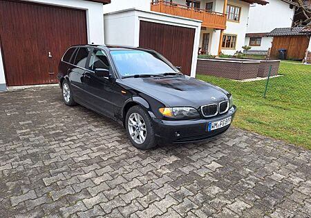 BMW 320i touring -