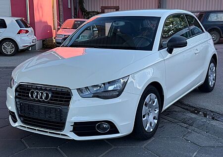 Audi A1 attraction*KLIMA*SITZHEIZUNG*