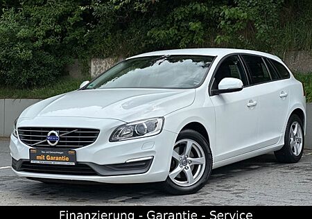 Volvo V60 2.0D Business/AUTOMATIK/LEDER/XENON/DIGITAL