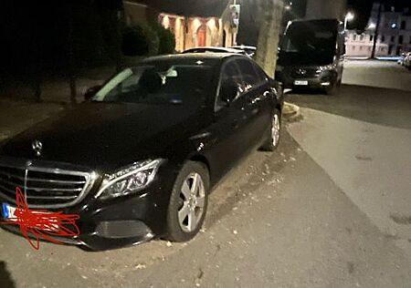 Mercedes-Benz C 220 d 4MATIC EXCLUSIVE Autom. EXCLUSIVE