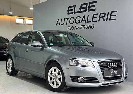 Audi A3 Sportback 1.8 TFSI S-Tronic Ambiente AutoGas