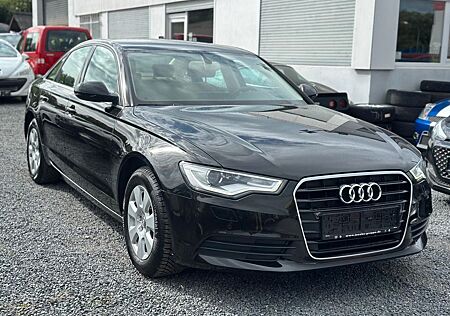 Audi A6 Lim. 2.8 FSI NAVI SCHECKHEFT 1HAND