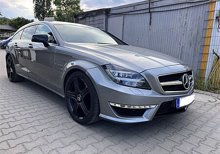Mercedes-Benz CLS Shooting Brake CLS 63 S AMG 4Matic KAM NAV