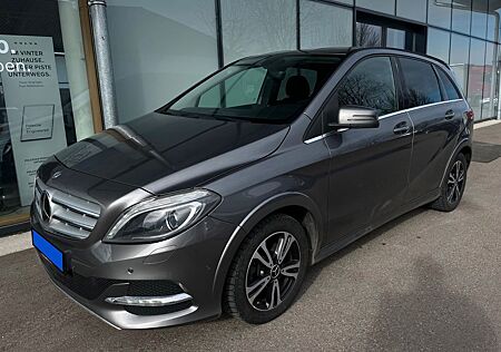 Mercedes-Benz B 200 c NGD/Navi/PDC/ILS/Tempomat/StzHz/