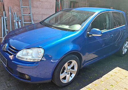 VW Golf Volkswagen 1.6 FSI Comfortline