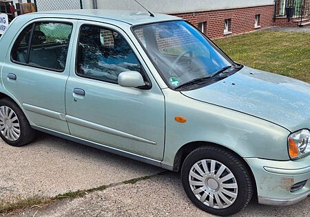 Nissan Micra 1.0 Fresh