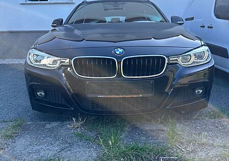 BMW 320i Touring M Sport Shadow