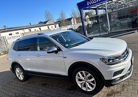 VW Tiguan Volkswagen 2.0 TDI SCR 140kW DSG 4MOTION Highlin...