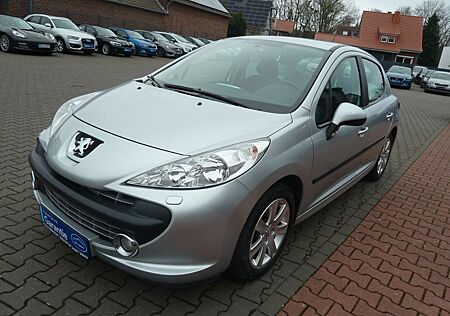 Peugeot 207 Sport 120 VTi Automatik Nur 6300km gelaufen