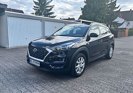 Hyundai Tucson 1.6 T-GDI Pure 2WD Soko Navi
