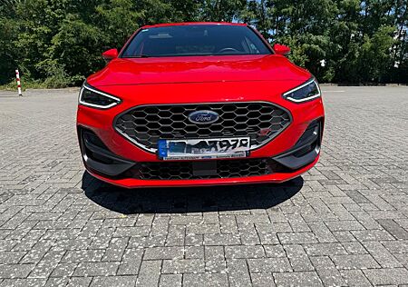 Ford Focus 2,3 EcoBoost ST X