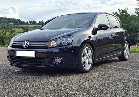 VW Golf Volkswagen 1.6 TDI Team