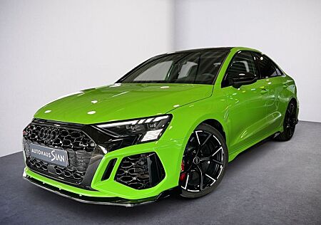 Audi RS3 Lim. 2.5 TFSI quattro *Keramik*HuD*B&O*