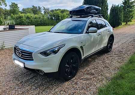 Infiniti QX70 30d S S