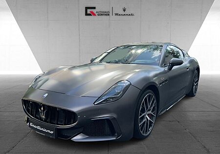 Maserati GranTurismo TROFEO MY24 550PS CARBON - MATT - VO