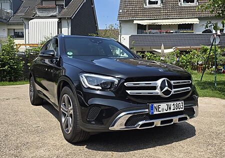 Mercedes-Benz GLC 220 d 4MATIC | AMG-Optik