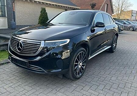 Mercedes-Benz EQC 400 4MATIC MULTIBEAM NAVI kamera LED