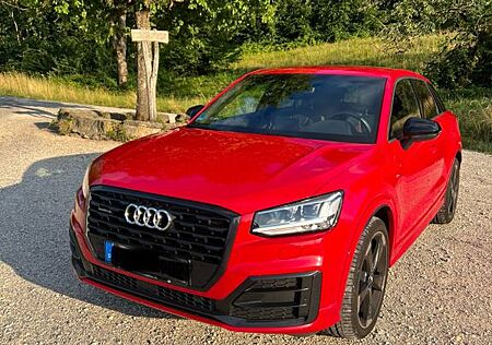 Audi Q2 40 TFSI S tronic quattro sport