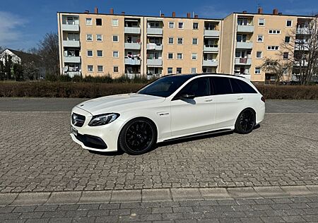 Mercedes-Benz C 63 AMG C63 T AMG BHP Motors.,Pano,Perf.Sitze