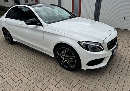 Mercedes-Benz C 200 Autom. AMG LINE PANO NIGHT PAKET