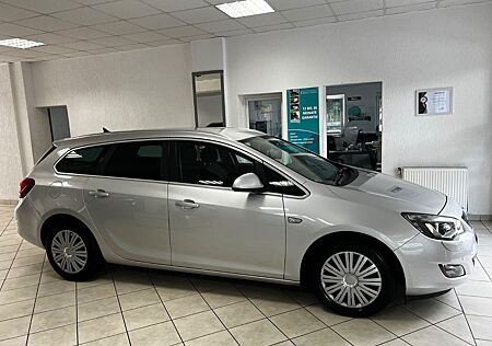 Opel Astra J Sports Tourer Innovation Automatik Navi