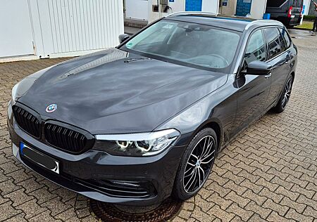 BMW 520d Touring Sport Line - Top gepflegt!