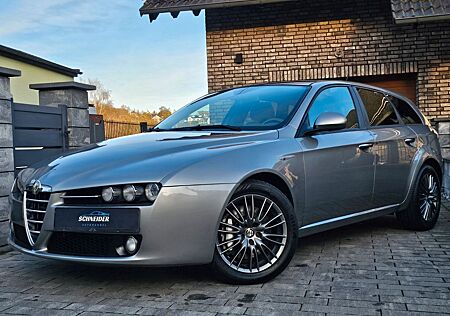 Alfa Romeo 159 1.8 TBi 16V Turismo*LEDER*XENON*TÜV*KOMBI