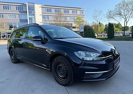 VW Golf Volkswagen VII Variant 1.6 TDI *Automatik*Navi*Sitzhz
