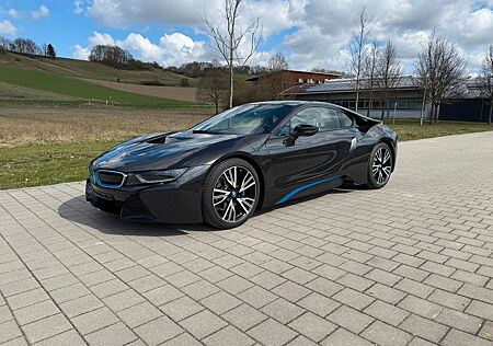 BMW i8 Coupe Pure Impulse