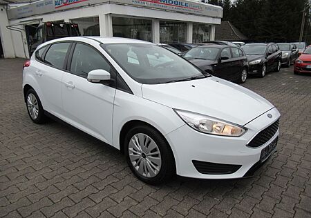 Ford Focus Lim. Trend Zahnriem Wapu NEU !!!